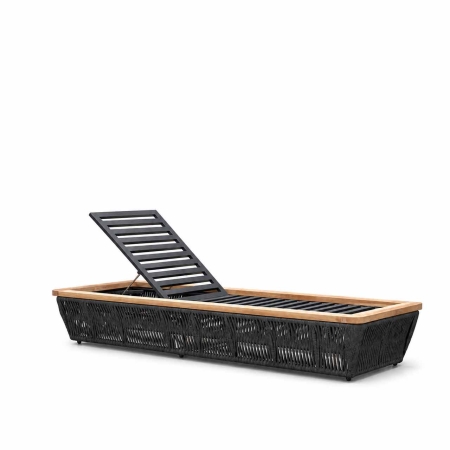 Mamoratta Chaise with Wheels flat side profile view